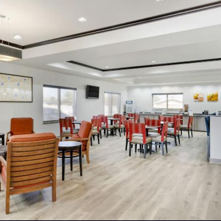Comfort Suites Pecos Exteriér fotografie